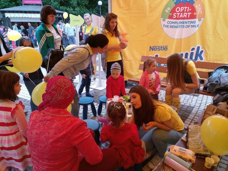 Despre importanța vitaminelor pentru organism, în cadrul Caravanei Creativităţii care sosește la Timișoara!