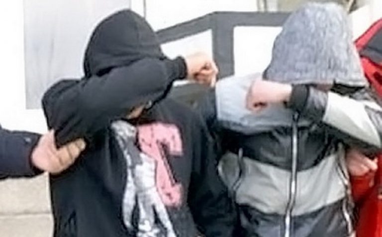 Patru fete şi nouă băieţi vor băga spaima în infractori