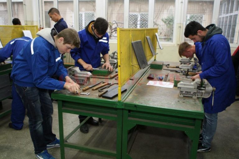 Noua lege privind învățământul dual, incoerentă și cu un impact negativ!