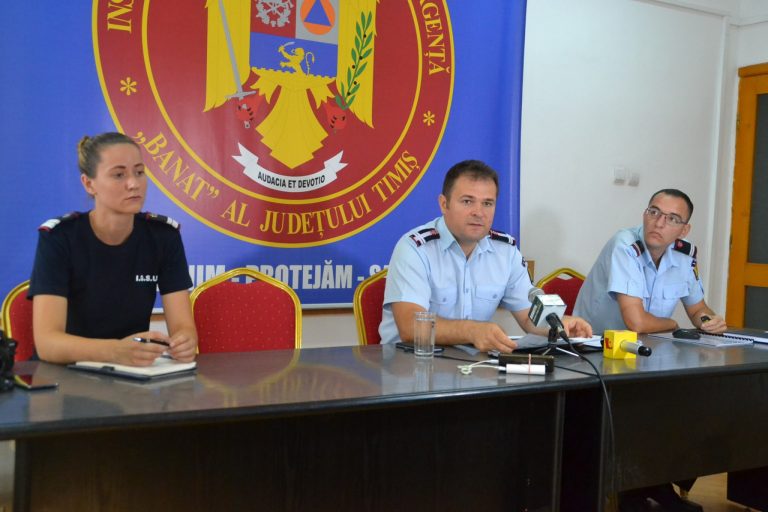 Pompierii timișeni, gata să intervină la foarte mare înălțime, așa ca rezultatele lor. FOTO-VIDEO