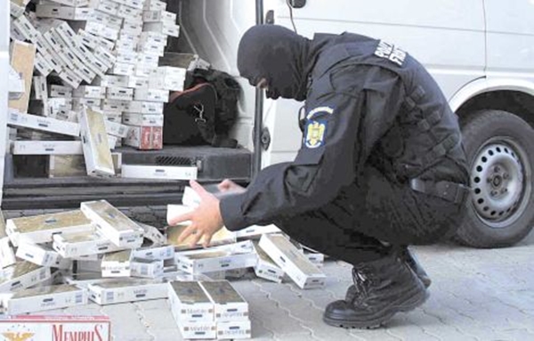 Contrabandiștii din vestul țării încearcă iar vigilența jandarmilor, iar nu le-a ieșit