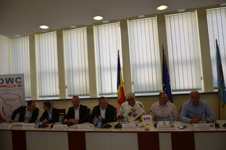 Întâlnire a oamenilor de afaceri români și străini, la Reșița, pentru atragerea investițiilor în zonă