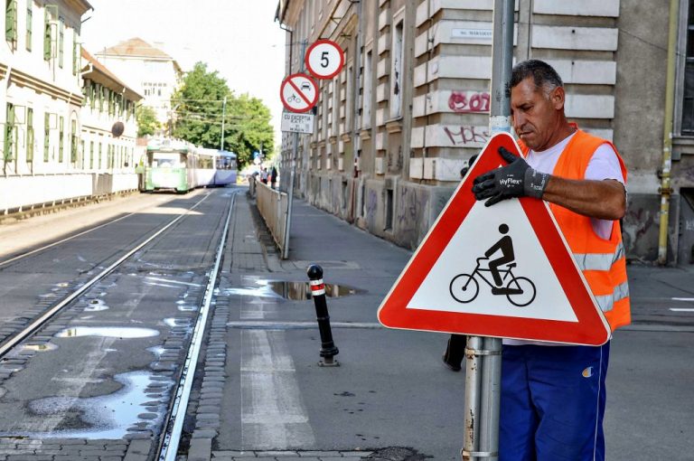O stradă din Timișoara își schimbă statutul! Va fi împărțită bicicliștilor și pietonilor!