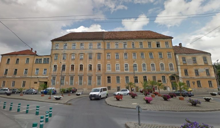 Elevii din Timișoara nu scapă de orele de după amiaza