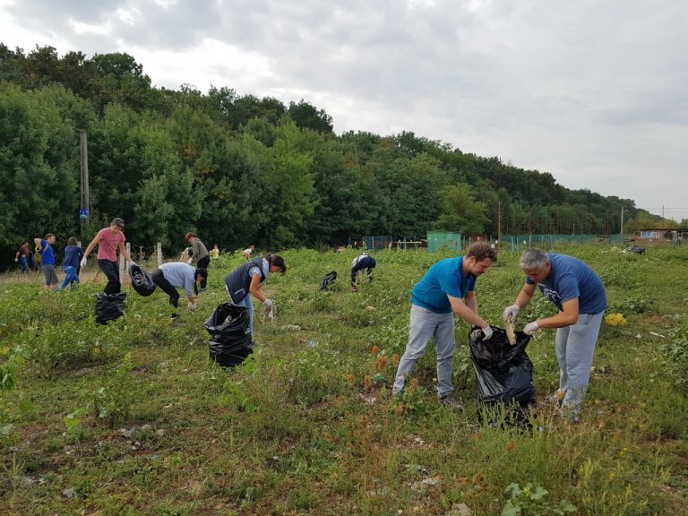 Voluntariatul prinde tot mai mult contur în Dumbrăvița-video
