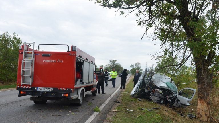 Fiul unui cunoscut politician din vestul țării a facut praf două mașini în două zile! Despre cine este vorba?