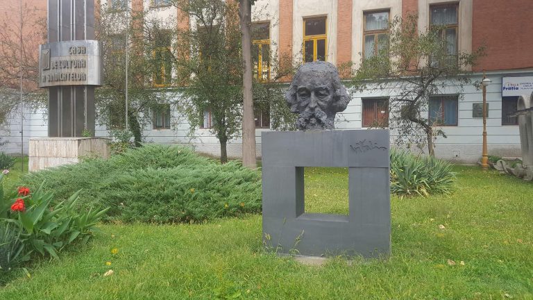 Cultura se va manifesta la poalele Semenicului, în toate dimensiunile ei