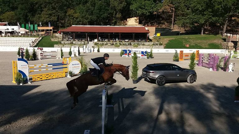 Festival de călărie în vecinătatea Timișoarei, elita ecvestră participă la Herneacova International Jumping (foto+video)