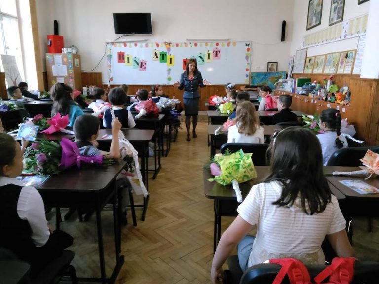 Luni începe școala! Cum arată școlile din Timișoara, cu două zile inainte de acest eveniment