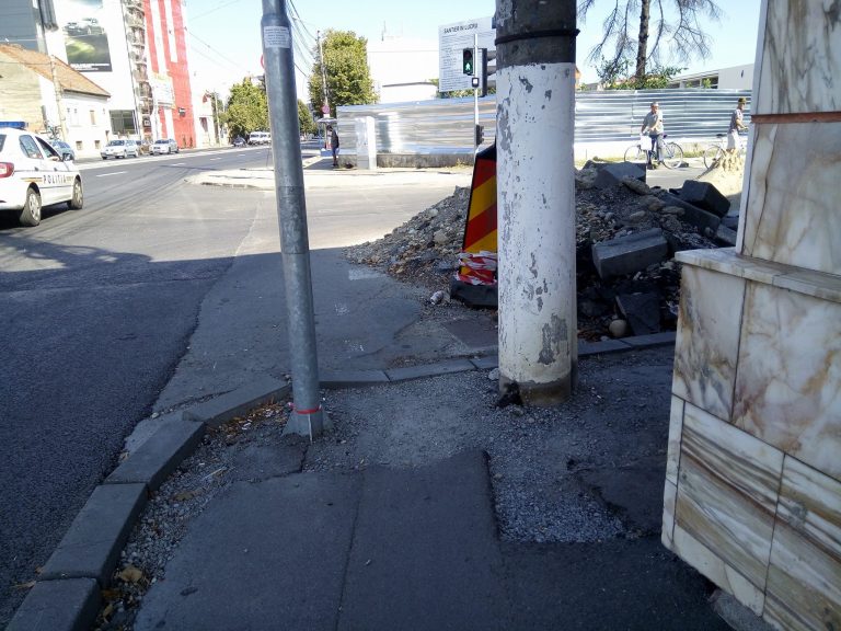 Cum se lucrează la modernizarea în forţă a Timişoarei: carosabil bun, trotuare praf