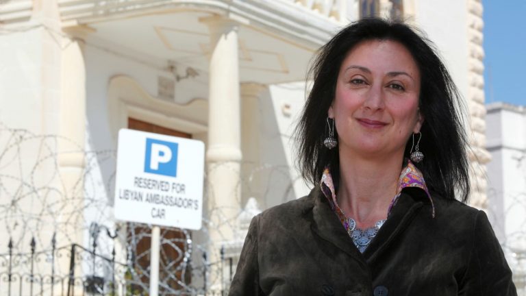 Daphne Caruana Galizia a murit pentru că a iubit adevărul