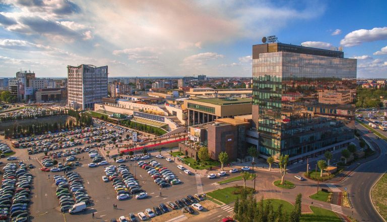 Târg de antichități, Bag Expo și teatru de păpuși, la luliu Mall, în weekend