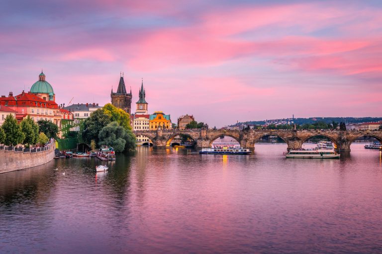 10 motive să vizitezi Praga în această toamnă