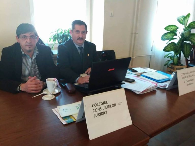 Un singur candidat, angajat pe loc la Bursa locurilor de muncă pentru absolvenți de la Reșița
