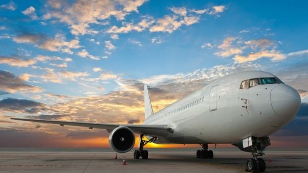 Banatul va avea singurul liceu de aviație din România care va pregăti mecanici pentru avioane