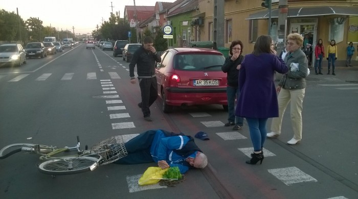 Biciclist rănit grav pe pista destinată vehiculelor pe două roți!