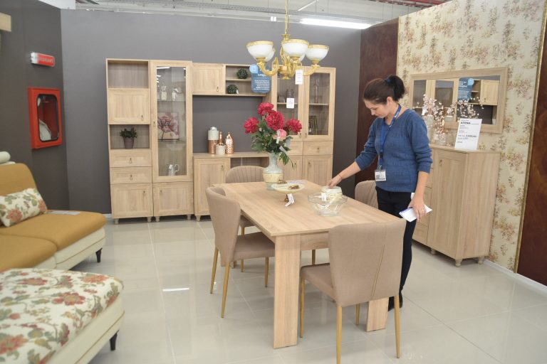 Cadouri, surprize și premii la Marea Deschidere. Casa Rusu din Timișoara este un magazin pentru prieteni – Foto+Video