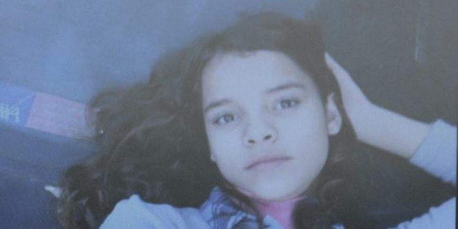 Poliţiştii caută o copilă de 13 ani care a plecat spre şcoală însă nu a mai ajuns