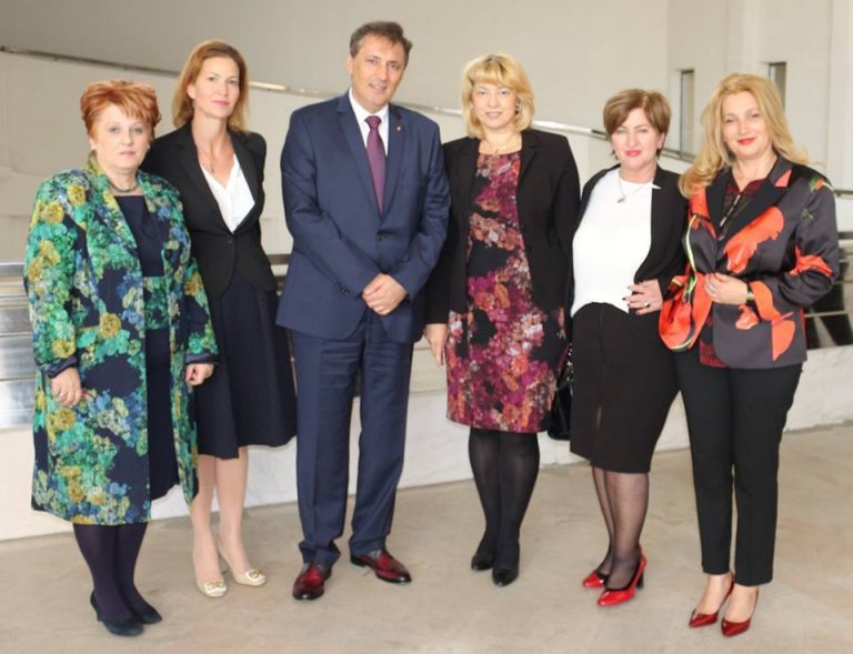 Fostul președinte al femeilor social democrate, ales în fruntea liberalelor cărășene