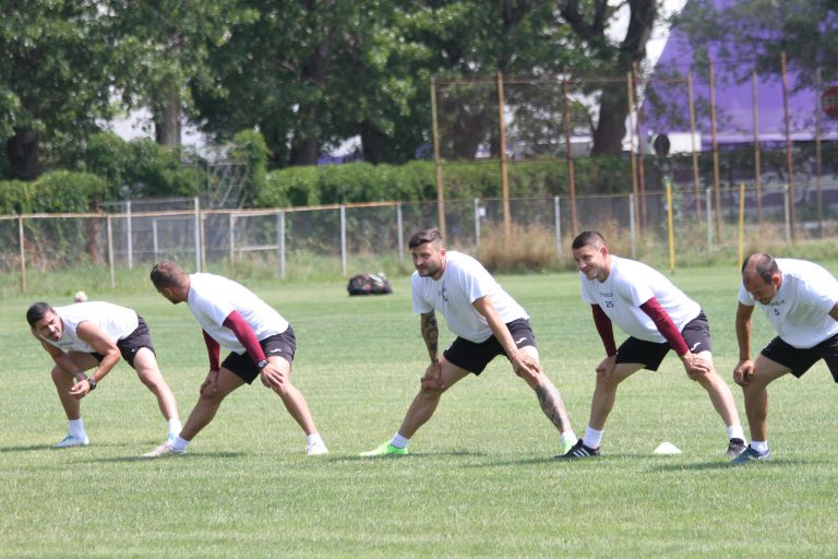 Cu forțe proaspete contra Iașiului