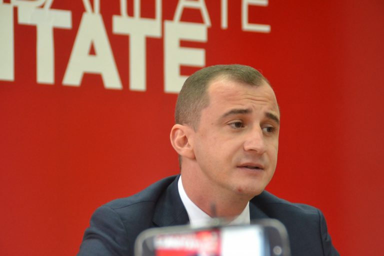 Parlamentarul social democrat Alfred Simonis: ”fuga de răspundere este principala activitate în Primăria Timișoara!” – video