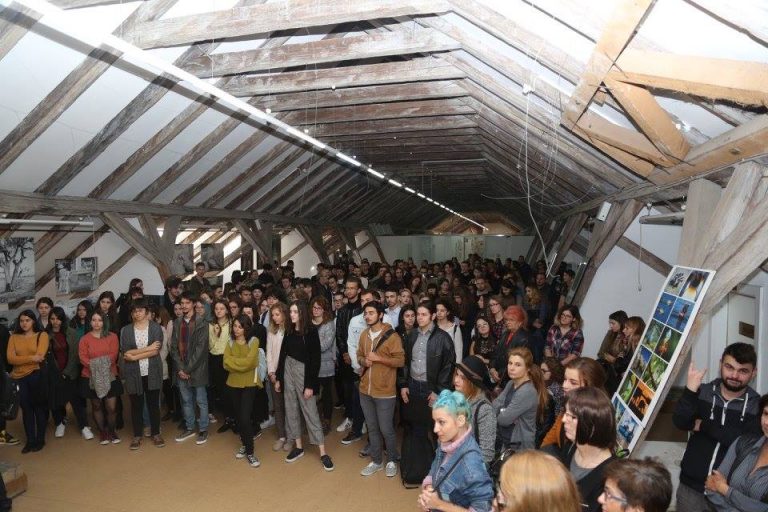 Haideți! Se poartă Timișoara…., la Timișoara !