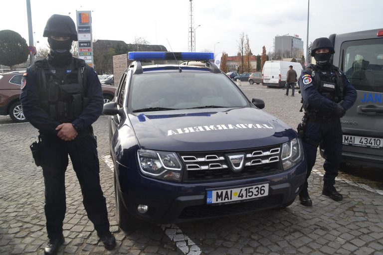 Cei dornici de a începe o carieră militară sunt chemați să se alăture jandarmilor-video