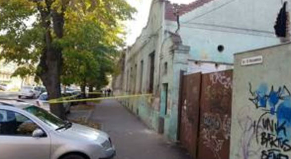 Descoperirea făcută de polițiști într-o clădire a unei grădinițe din Timișoara. Foto