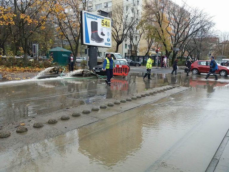 Adio, străzi inundate la fiecare ploaie! La Timișoara se investește în sisteme de preluare a apei