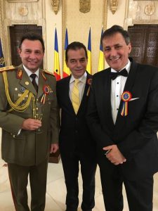 24301387_948487651956675_1310176933738424951_n