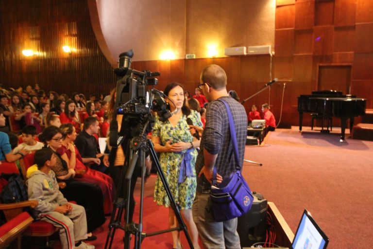 Elevii Liceului de artă reșițean participanți într-un proiect european de tineret în Slovacia