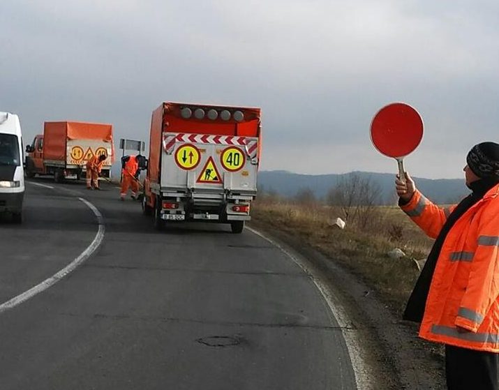 Restricții pe drumurile naționale. Au început lucrări în vestul județului Timiș. Video