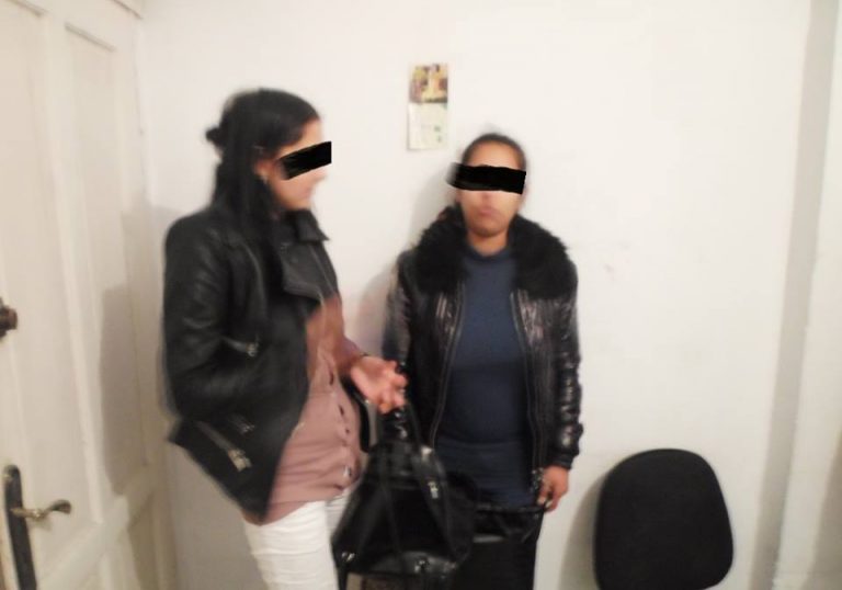 Trei femei și un bărbat, reținuți după ce au ,,dat lovitura” într-un tramvai, la Timișoara