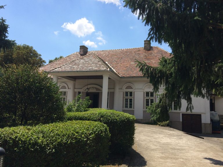 Conacele și castele din Banat au fost puse laolaltă pe prima hartă turistică. Foto