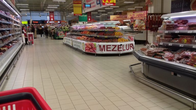 Hypermarket-urile din Timiş au deschidere totală faţă de produsele româneşti, cu respectarea a trei condiţii