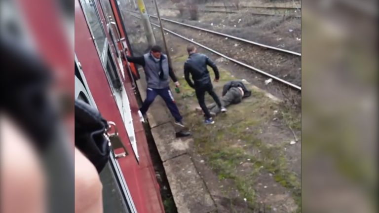 Bărbat lovit de un tren marfar, în vestul țării