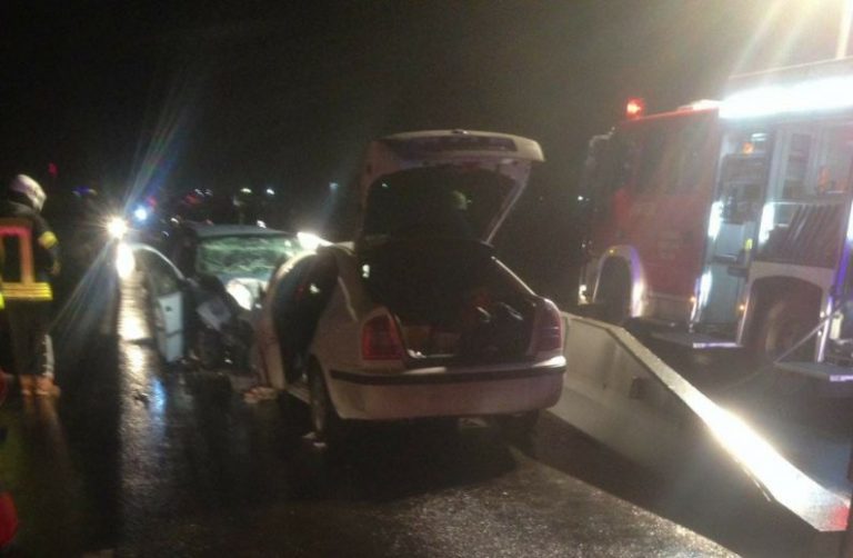 Accident grav soldat cu un mort și patru răniți pe o șosea din vestul țării!