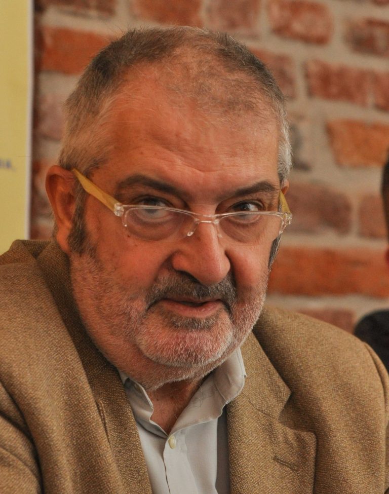 Fostul primar Gheorghe Ciuhandu, condamnat definitiv la trei ani de închisoare cu suspendare, în dosarul Poli