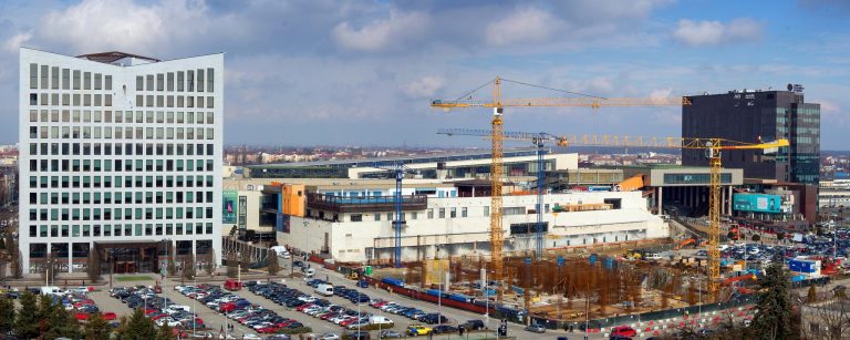 Parteneriat între Iulius și NTT Data România pentru închirierea a 2.800 mp în cea de-a treia clădire office din Openville Timișoara