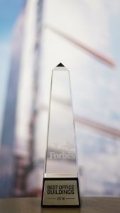 Premiu Forbes IULIUS