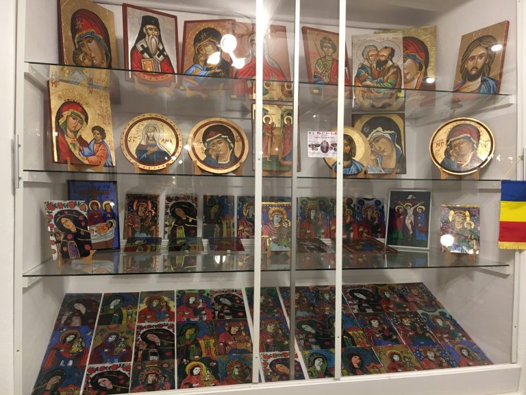 De Bunavestire, icoanele au ocupat muzeul Catedralei. Foto