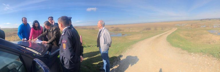 Verificări ale digurilor pentru prevenirea inundaţiilor în Banat. Foto