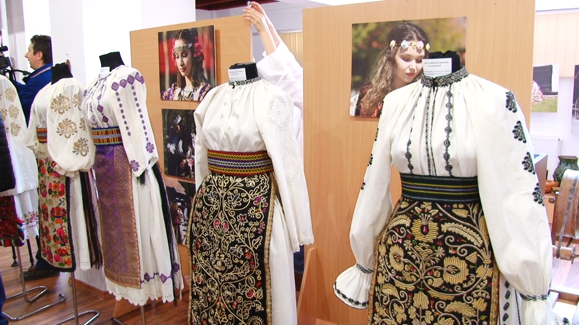 Pe Cap MedicinÄƒ CriminalisticÄƒ Curand Costume Nationale Din Banat Peperonipizzaypasta Com