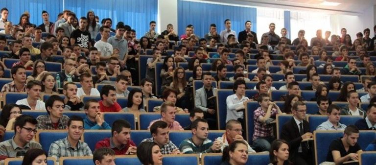 Peste 1000 de elevi vin la Universitatea Politehnica Timișoara