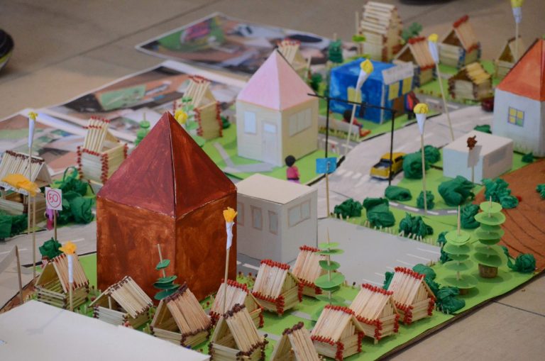 Expoziţie de final de an ”De-a arhitectura”, la Timişoara