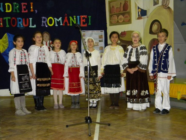 Gala Cenaclului literar la Școala Ortodoxă „Sf. Antim Ivireanul” din Timișoara