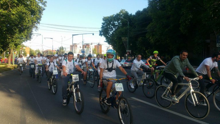 Marşul tăcerii pe două roţi! Victimele accidentelor rutiere comemorate de sute de timișoreni Foto