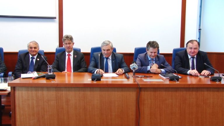 Învățământul superior tehnic dezbătut la Universitatea Politehnica-video