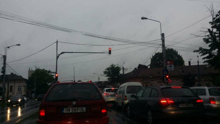 Ploaia și șantierele, moartea șoferilor din Timișoara. Foto