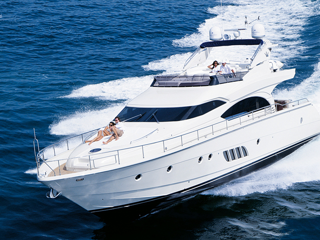 Român practicant de yachting şi colegul său italian, daţi dispăruţi în Oceanul Atlantic